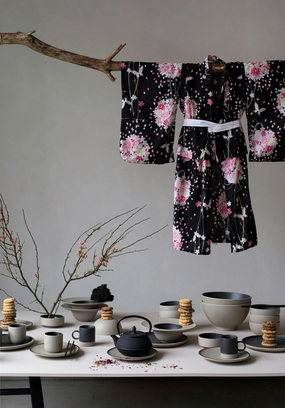 ByOn Fumiko Plate 25,6x2 Cm, Beige/Black – Bild 2